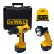 DeWALT DC740F2 aku vrtačka 2x2.0Ah + svítilna DW904