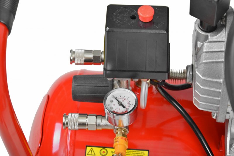 HECHT 2353 kompresor olejový dvouválcový s nádobou 50l Obrázek