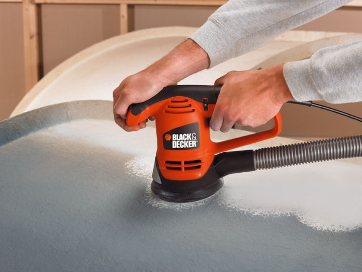 BLACK+DECKER BLACK and DECKER KA191EK excentrická bruska Obrázek