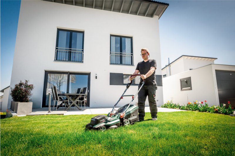 METABO RM 36-18 LTX BL 36 (verze bez aku) 2x18V aku zahradní sekačka Obrázek