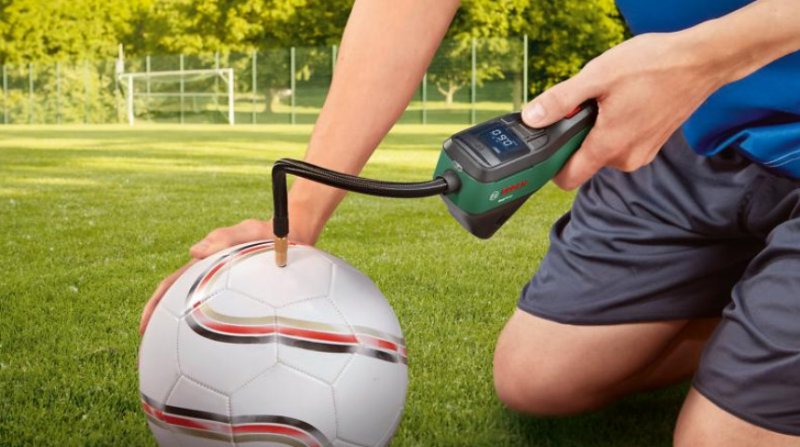 BOSCH EasyPump 3,6V aku tlaková pumpa / hustilka Obrázek