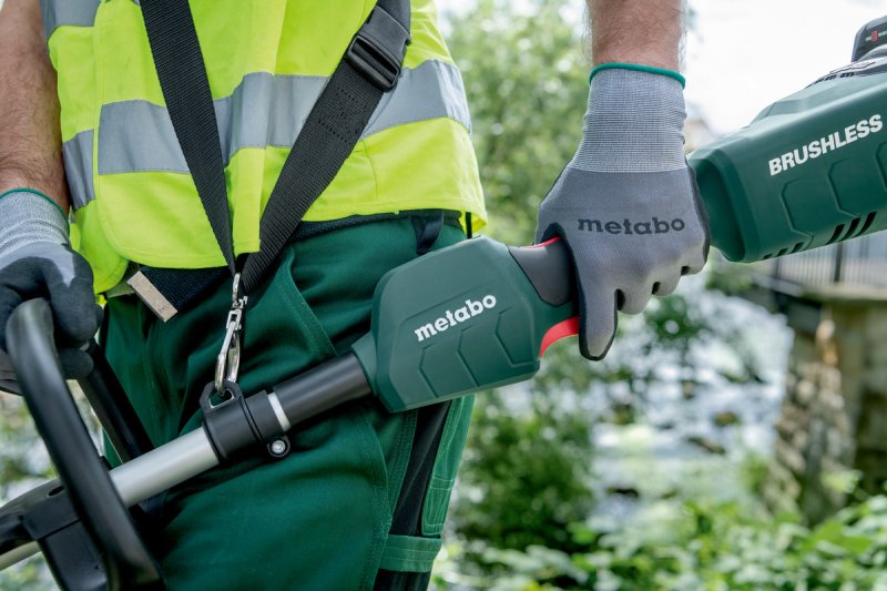 METABO MA-FS 40 strunový nástavec s křovinořezem 601728850 Obrázek