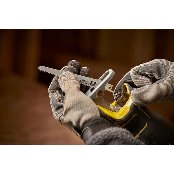 STANLEY SFMCS310B FatMax V20 aku pila ocaska (Brushless) Obrázek