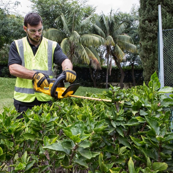 DeWALT DCMHT563N (verze bez aku) 18V aku plotostřih na živé ploty Obrázek