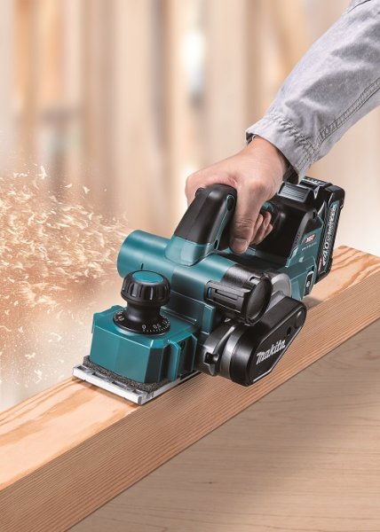 MAKITA KP001GZ01 aku hoblík LiIon XGT 40V, bez aku Obrázek