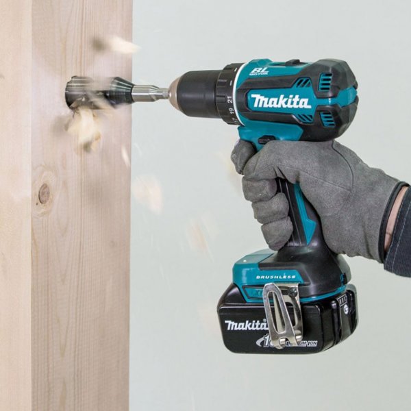 MAKITA DDF485RAJ bezuhlíkový aku vrtací šroubovák LXT LiIon 18V 2x 2.0Ah, Makpac Obrázek