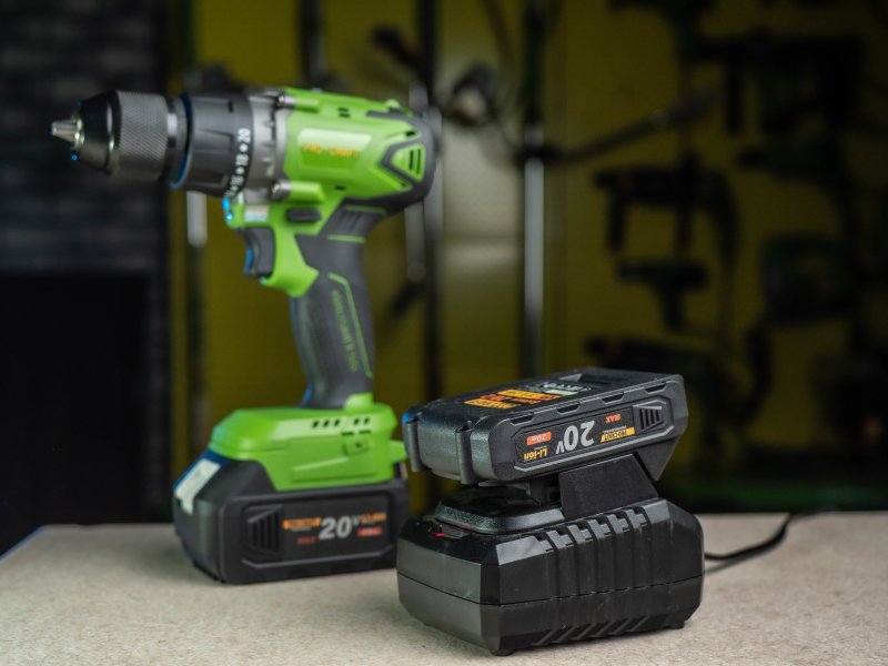 PROCRAFT 20/1 nabíječka LiIon baterií 20V Obrázek