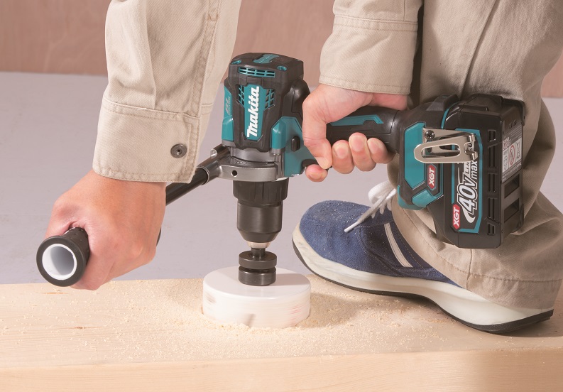 MAKITA DF001GM201 aku bezuhlíkový vrtací šroubovák LiIon XGT 40V 2x4Ah, Makpac Obrázek