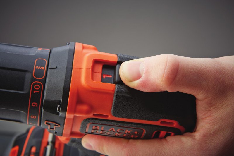 BLACK+DECKER BLACK and DECKER BDCHD18K aku příklepová vrtačka Obrázek