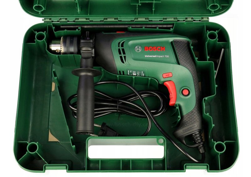 BOSCH UniversalImpact 700 příklepová vrtačka Obrázek