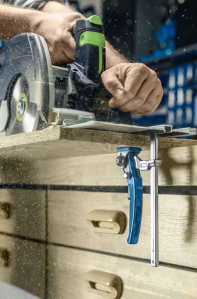 HOGERT HT3B941 univerzální ráčnová páková rychlosvěrka pro vodící lišty 160mm Obrázek