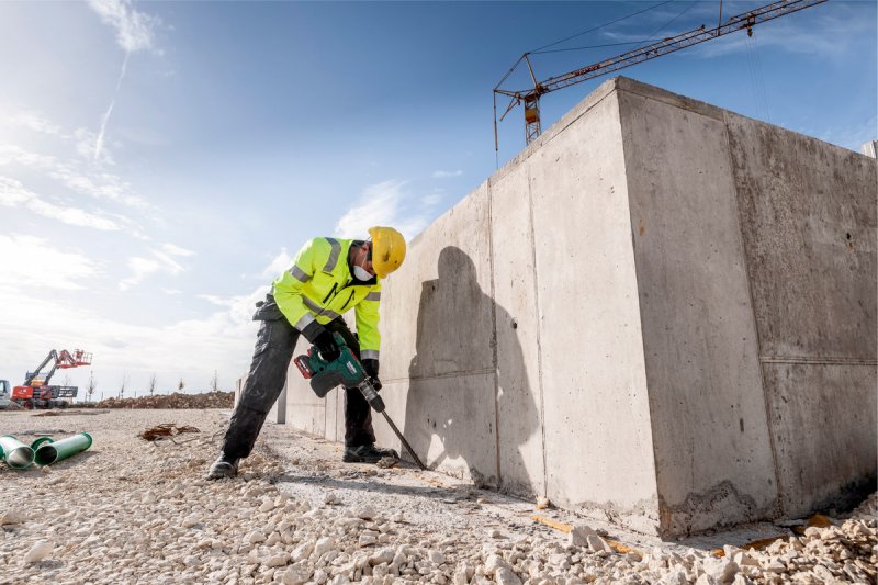 METABO KHA 18 LTX BL 40 (verze bez aku) 18V aku vrtací kladivo SDS Max / 8,6 J Obrázek