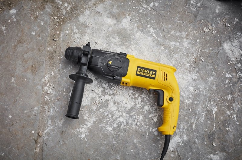 STANLEY FATMAX SFMEH200K-QS kombinované vrtací a sekací kladivo SDS+ Obrázek