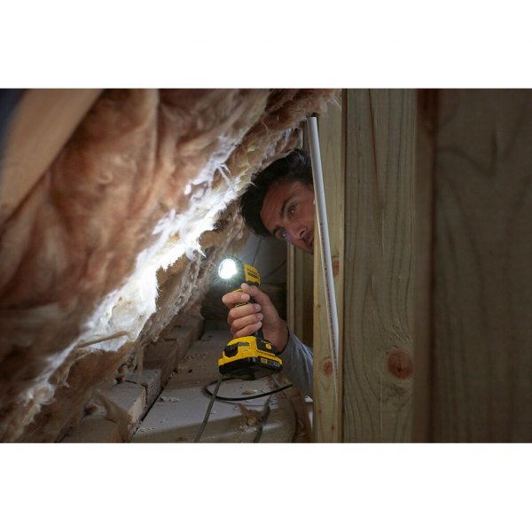 STANLEY SFMCL020B FatMax V20 aku svítilna Obrázek