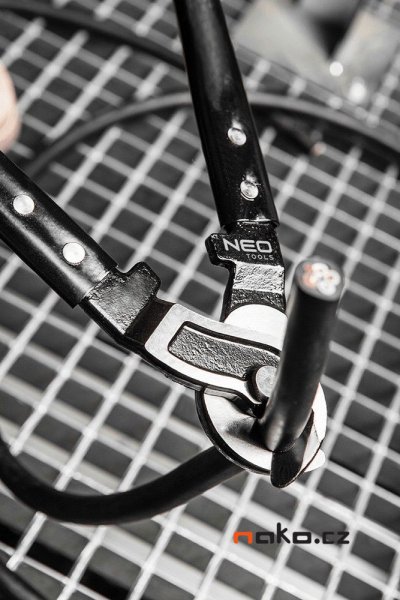 NEO TOOLS 01-517 pákové nůžky na kabely 440mm