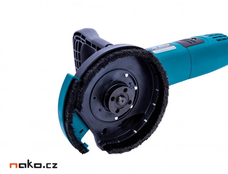 XTline XT105140 sanační renovační bruska s odsávacím krytem 125mm Obrázek