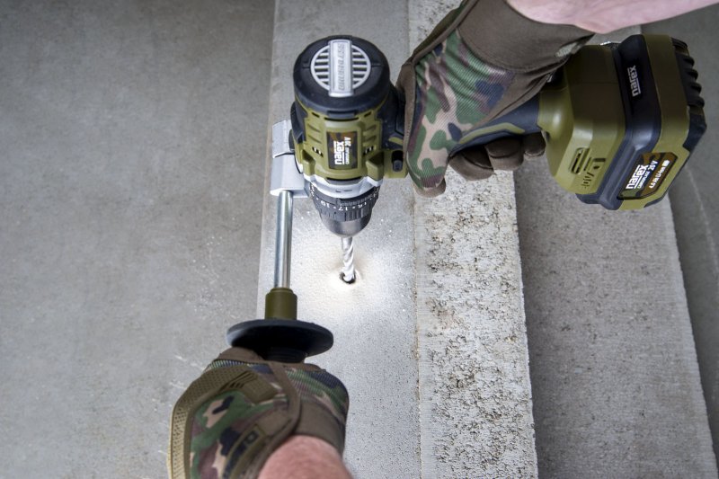 NAREX CSP 13-2 Basic (verze bez aku) příklepová aku vrtačka Camouflage 20V Obrázek