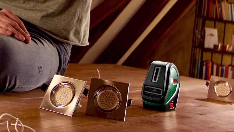 BOSCH UniversalLevel 3 křížový laserový nivelační přístroj 0603663900 Obrázek