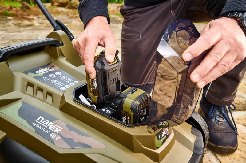 NAREX Camouflage CST 430 Basic aku sekačka 2x 20V Brushless 65406395 bez aku Obrázek