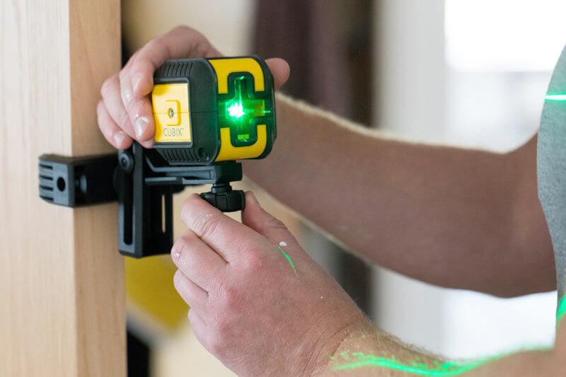 STANLEY STHT77499-1 zelený křížový laser CUBIX Obrázek