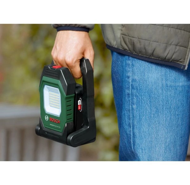 BOSCH UniversalWorkLight 18V-2100 aku LED lampa 18V POWER FOR ALL 06039A1300 bez aku Obrázek