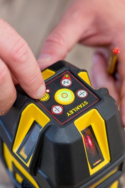 STANLEY STHT77514-1 samonivelační křížový Multi line laser 4V1H, červený Obrázek