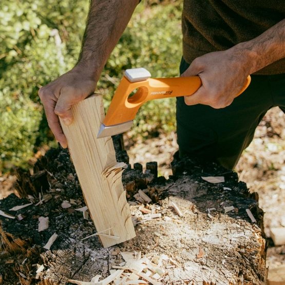 FISKARS X13 (XS) kempingová sekera 1069101 X-Series Obrázek