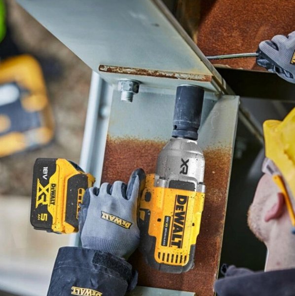 DeWALT DCF900P2T (2x5Ah) 1/2" aku rázový utahovák / Brushless / 1355 Nm Obrázek
