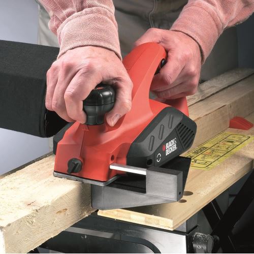 BLACK&DECKER KW712 hoblík 650W Obrázek