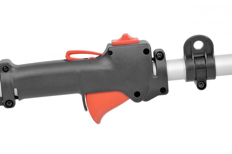 HECHT 1331 multifunkční benzínový křovinořez, plotostřih a vyvětvovací pila Obrázek