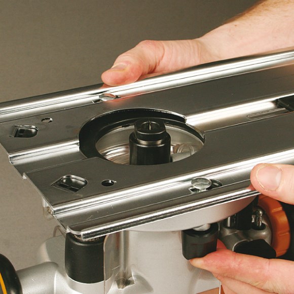 CMT 7E horní fréza 2400W kleština 8 a 12mm Obrázek