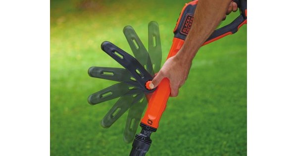 BLACK+DECKER STC1840EPC (1x4Ah) aku vyžínač s regulací výkonu Obrázek