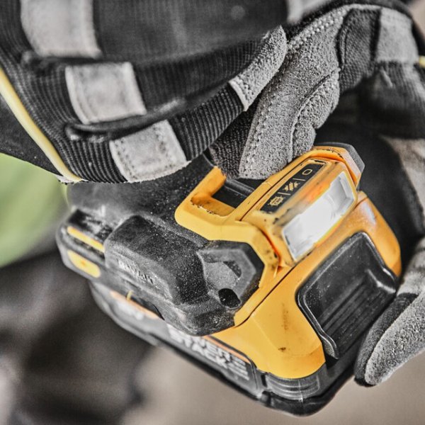 DeWALT DCD800E2T (2x aku PowerStack) bezuhlíková aku vrtačka - 90 Nm Obrázek