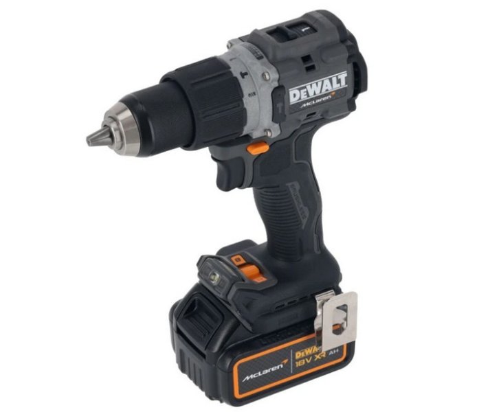 DeWALT DCK200MP2T aku kombo sada 18V 2x 5Ah XR LiIon limitovaná edice McLaren F1 Team Obrázek