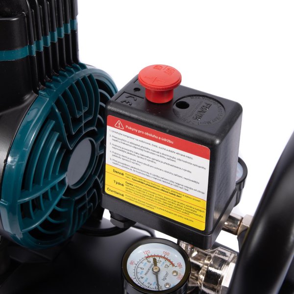 XTline XT2024 tichý bezolejový přenosný dvoupístový kompresor 24 l Obrázek