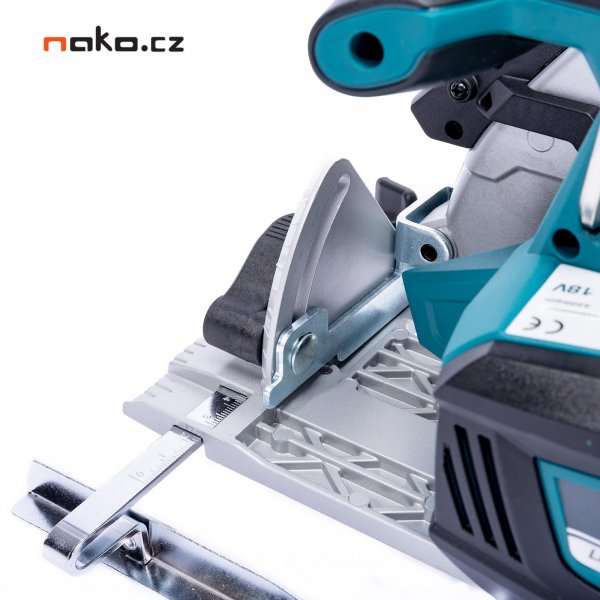 XTline XT102845 bezuhlíková aku kotoučová pila 165mm 18V LiIon bez akumulátoru Obrázek