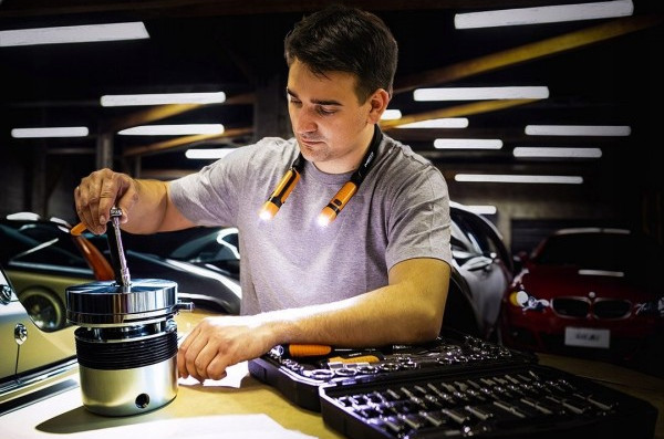 NEO TOOLS 99-112 svítilna na krk LED 300lm nabíjecí USB Obrázek