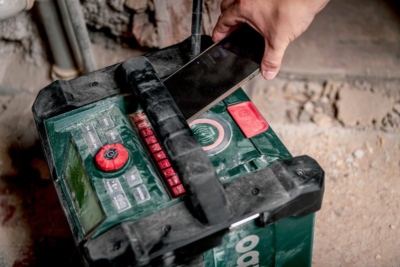 METABO RC 12-18 32W BT DAB+ akumulátorové stavební rádio 600779850 bez baterie Obrázek