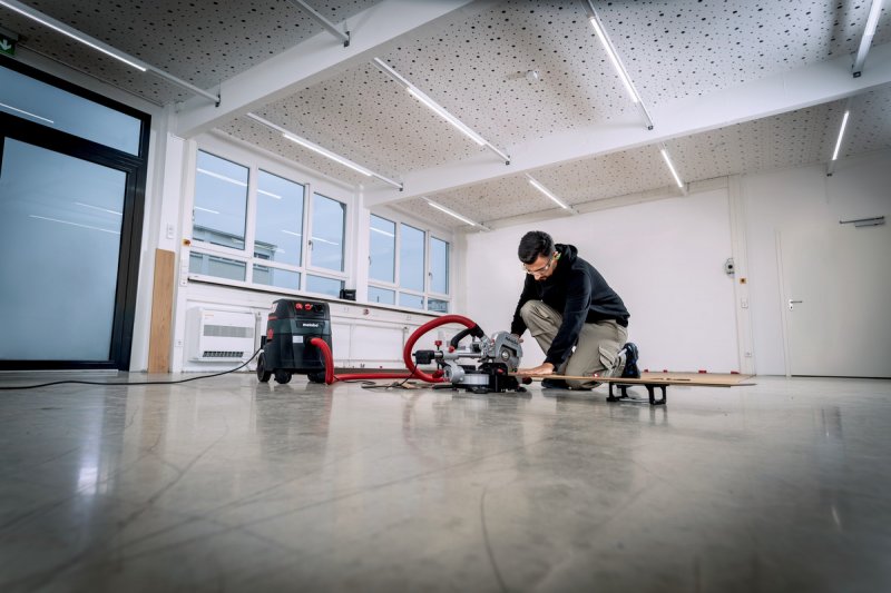 METABO KGS 216 M kapovací pila (model 2023) Obrázek