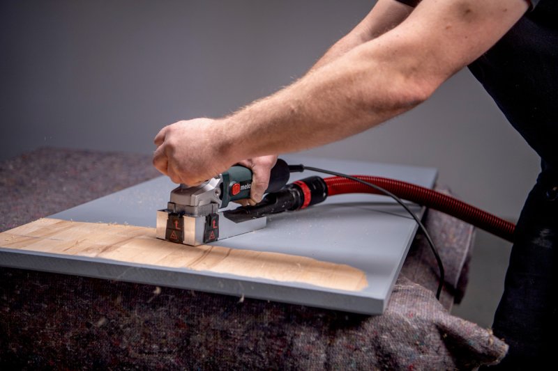 METABO LF 850 S fréza na laky 601049500 Obrázek