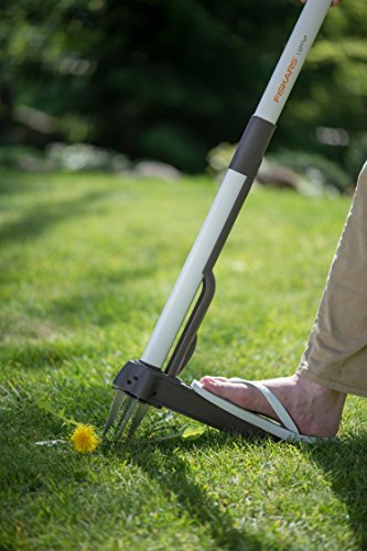 FISKARS 1020127 vytahovač plevele Light™ lehký Obrázek