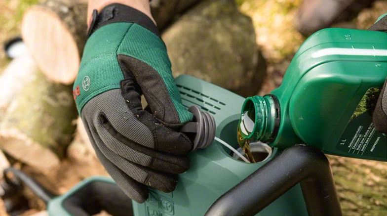 BOSCH UniversalChain 40 elektrická řetězová pila Obrázek