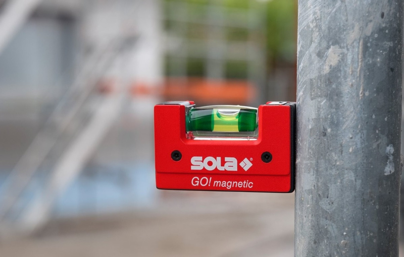 SOLA GO! magnetic CLIP kompaktní vodováha 7,5cm, V drážka, 01621201 Obrázek