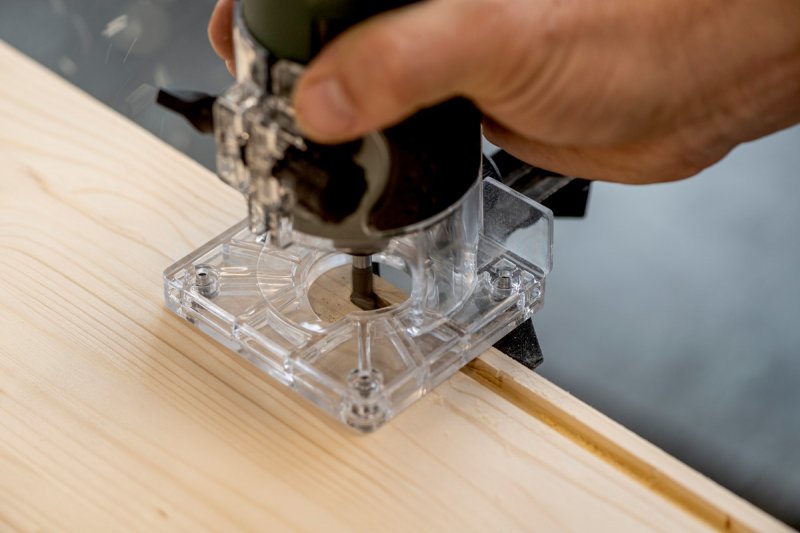 METABO FM 500-6 jednoruční frézka na srážení hran Obrázek