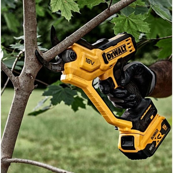 DeWALT DCMPP568N (verze bez aku) aku nůžky na prostřihávání větví Obrázek