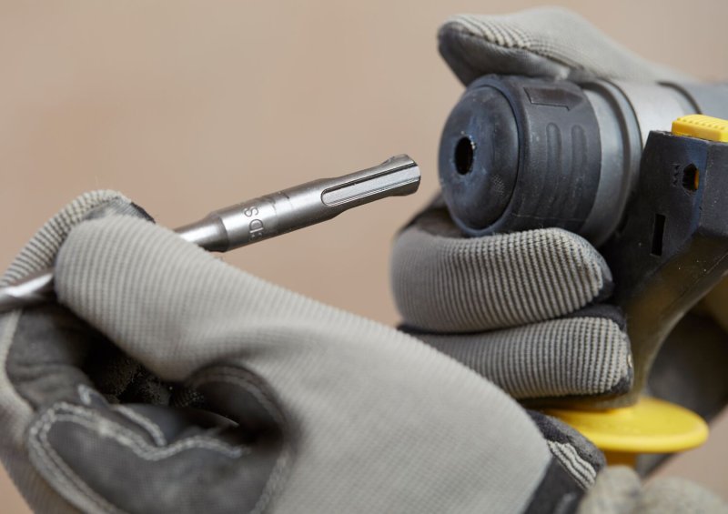 STANLEY FATMAX SFMCK216MDS combo sada aku nářadí 18V V20 LiIon 2+4 Ah Obrázek