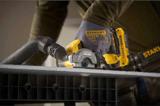 STANLEY FATMAX SFMCM300B kotoučová aku bezuhlíková pila 76mm 18V LiIon V20, bez aku Obrázek