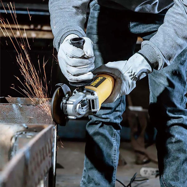 DeWALT DWE4117 úhlová bruska 125mm 950W Obrázek