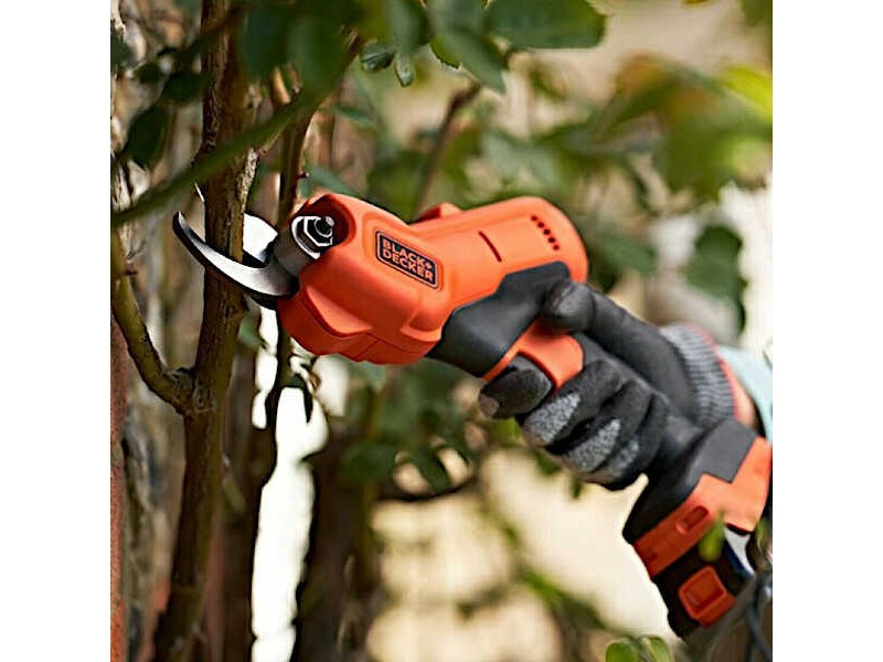 BOSCH BLACK+DECKER BCPP18B (verze bez aku) 18V aku nůžky na stříhání větví Obrázek