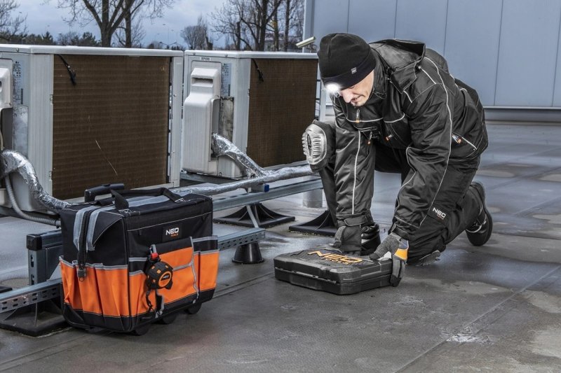 NEO TOOLS 81-632 čepice s čelovkou 45lm nabíjecí USB univerzální velikost ČERNÝ MASKÁČ Obrázek